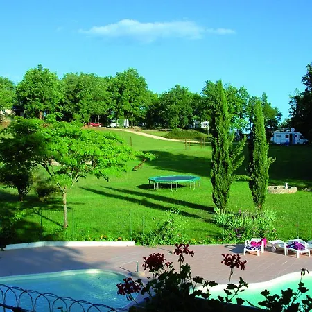 La Truffiere Cirq Lapopie Landsted *