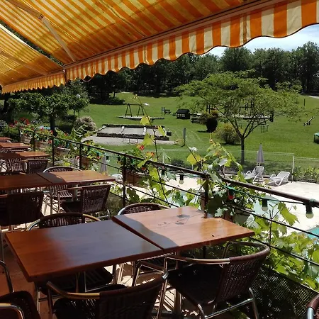 La Truffière Cirq Lapopie Saint-Cirq-Lapopie
